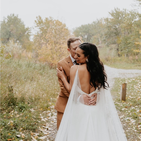 Alyssa Kristin pearl wings - Picture 8 of 14